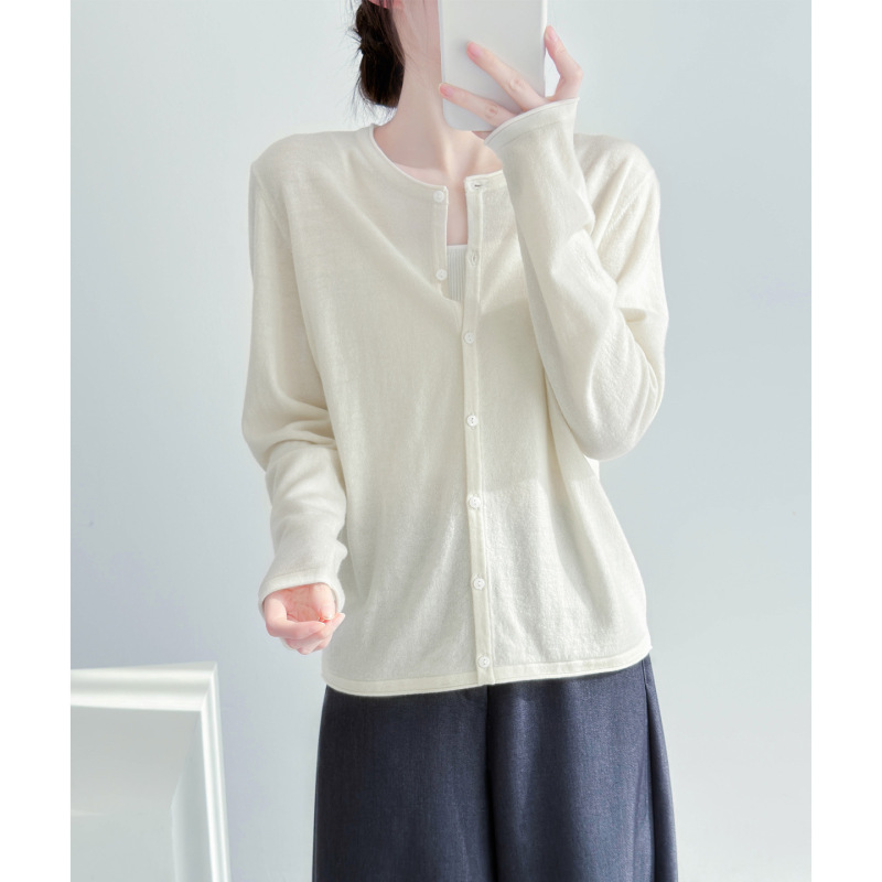 100% Sheep Wool White Thin Knitted Cardigan for Women Spring Style Korean Style Loose Lazy Style Round Neck Sweater Jacket