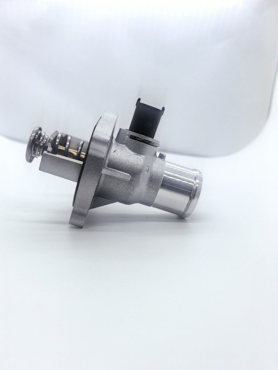 96984104 55578419 55597008 High-performance thermostat suitable for Chevrolet Cruze and Opel