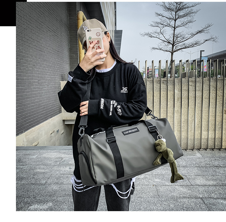 Nueva bolsa de viaje bolsa de almacenamiento de alojamiento Yoga Fitness Bolsa de embarque bolsa de entrega bolsa de mensajero portátil fábrica de productos al por mayor