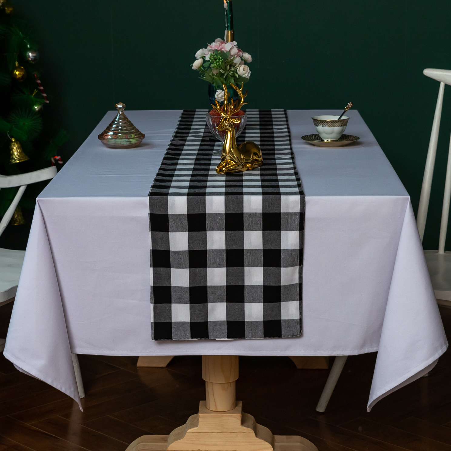 에든버러 흑백 체크-컬 테이블 러너