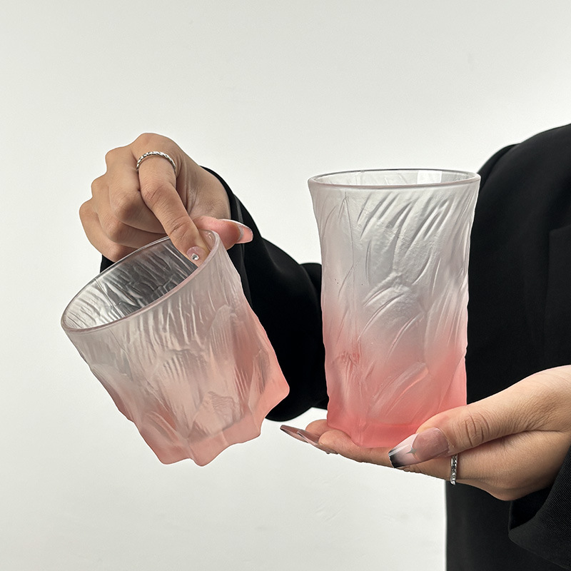 Taza de vidrio transparente rosa esmerilado en alta calidad de la sensación de oficina en el hogar taza de jugo de frutas taza de menú