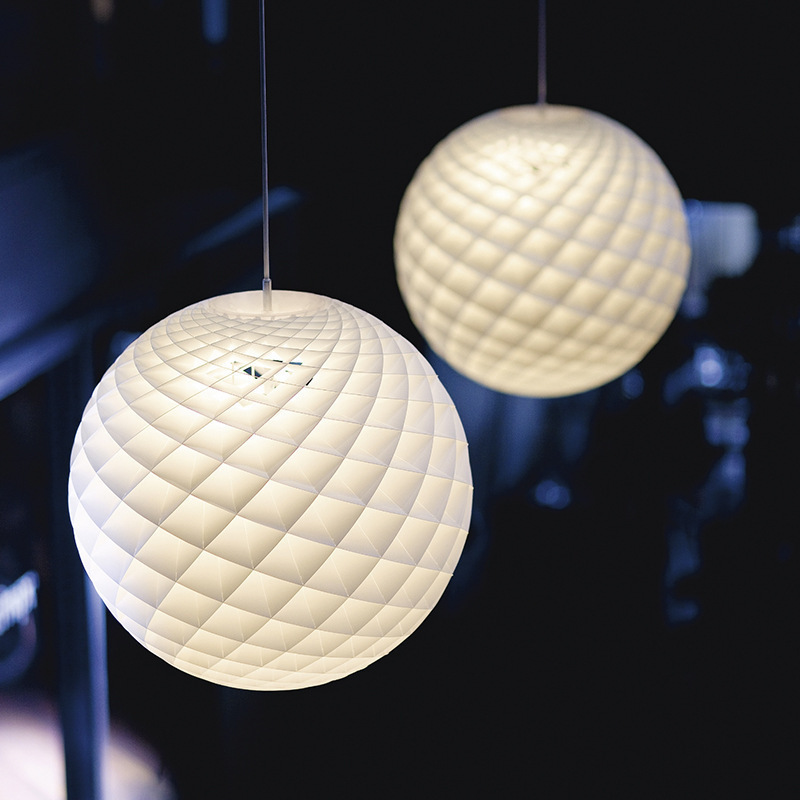 北欧丹麦Louis Poulsen 设计师客餐厅别墅吊灯圆形月球鳞片镂空灯