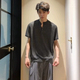 男式T恤;男式休闲裤;男式牛仔裤