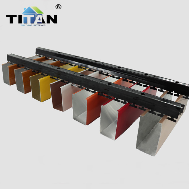 Los fabricantes de refuerzos de aluminio perforados suministran techos de aluminio 600*600 para ingeniería de techos de refuerzo de aluminio al por mayor image 1
