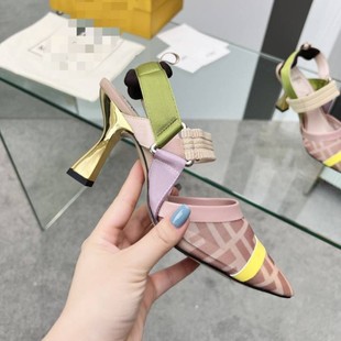 С��F�Һ��s���^ƴɫ�߸�Ь2025���ĸ߼�����Ƥ�����Ьheels