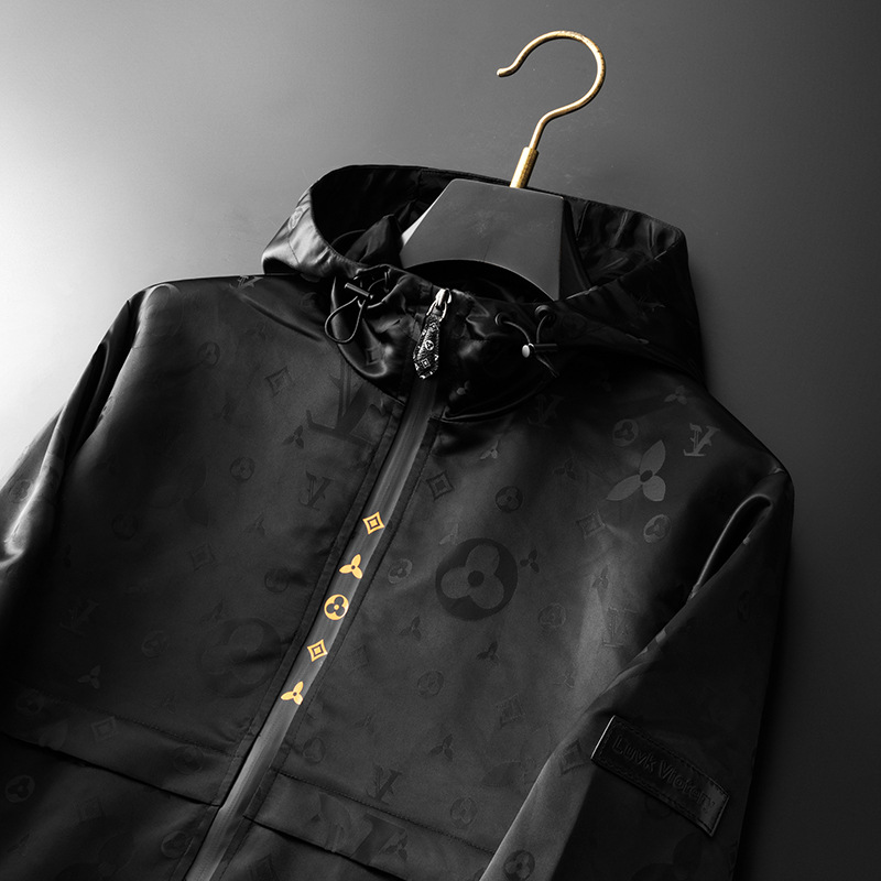 European Men's 2024 Spring and Autumn New Hooded Jacket Men's Korean Style Light Luxury Dark Pattern Letter Jacquard Jacket