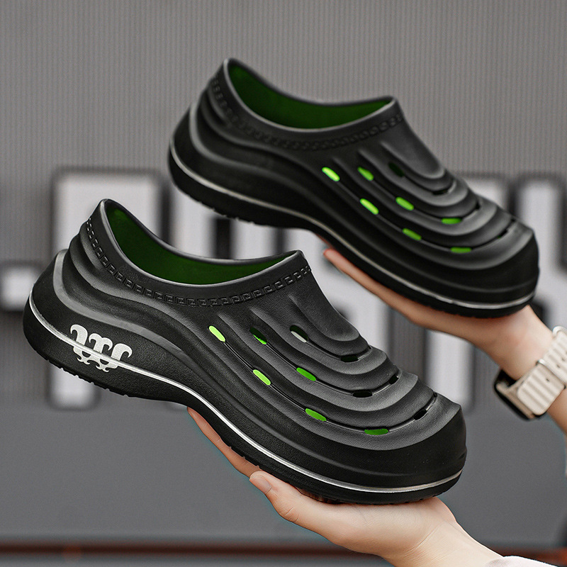 Zapatos de hombre de verano 2024 nuevos suelos suaves transpirables antideslizantes no se cansan de usar sandalias de conducción de playa