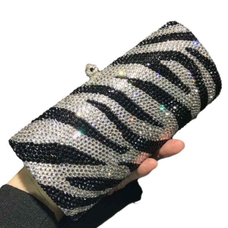 Transfronterizos nuevos cebra diamantes bolsa de cena europea y americana bolsa de diamantes de mano mano de mujer bolsa de diamantes de mano
