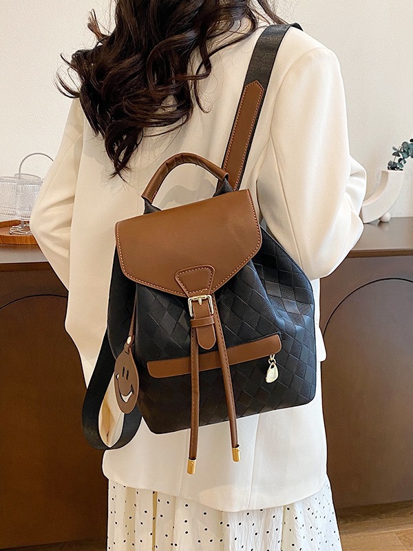 Mochila para mujeres 2024 nueva moda coreana mochila de estilo de oficina de viaje pequeño patrón de cuadrícula bolso ligero
