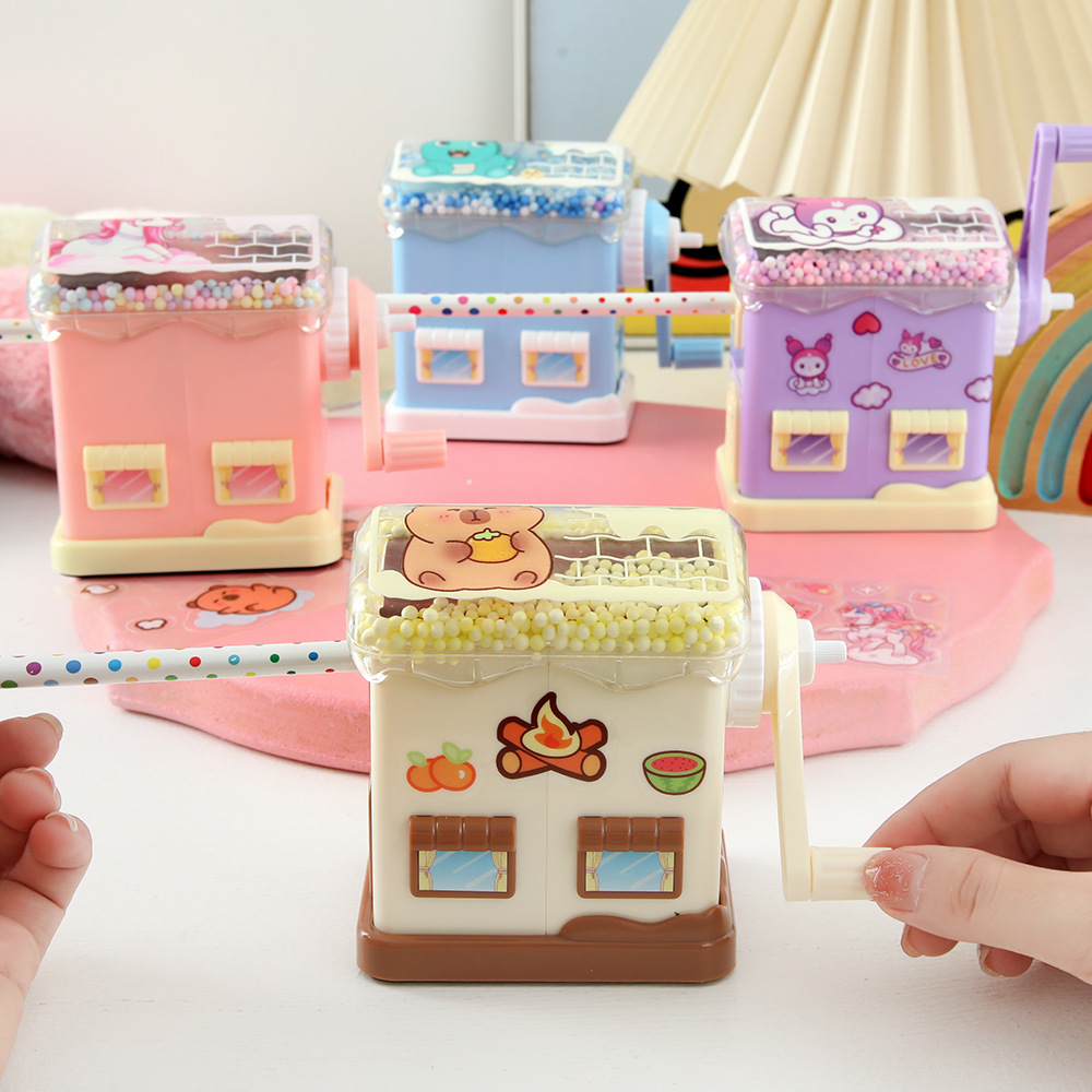 Casa pequeña de dibujos animados cuchillo de lápiz de espuma de techo de ensueño jugador de bola de rotación cuchillo de lápiz de dinosaurio cappuccino estudiantes de papelería