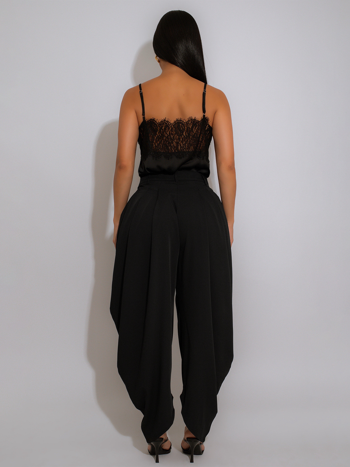 Damen Freizeithose In Unifarben Mit Blumendetail Urbaner Stil_voghion.com