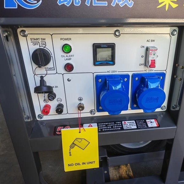 8KW可移动户外露营单相230V开架式柴油发电机组KH12000C