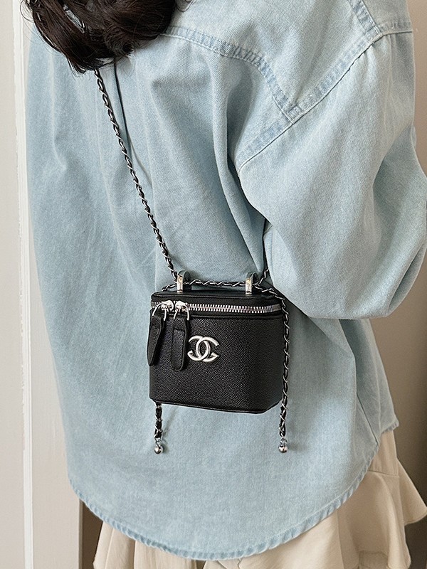 Bolsa de mano de alta moda de estilo extranjero para mujeres 2026 nuevo diseño de nicho transfronterizo universal bolso de hombro