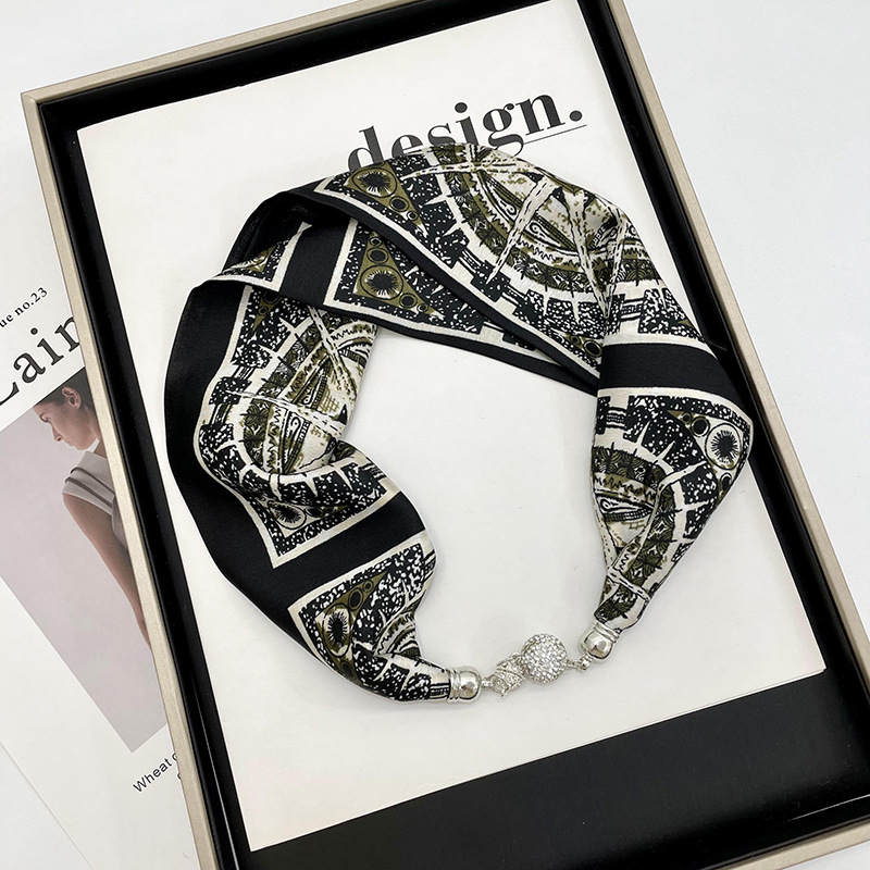 Primavera y verano nueva celebridad en línea mismo estilo banda de pelo bufanda correa de muñeca perezoso multi-funcional hebilla de succión magnética pequeña bufanda Venta caliente