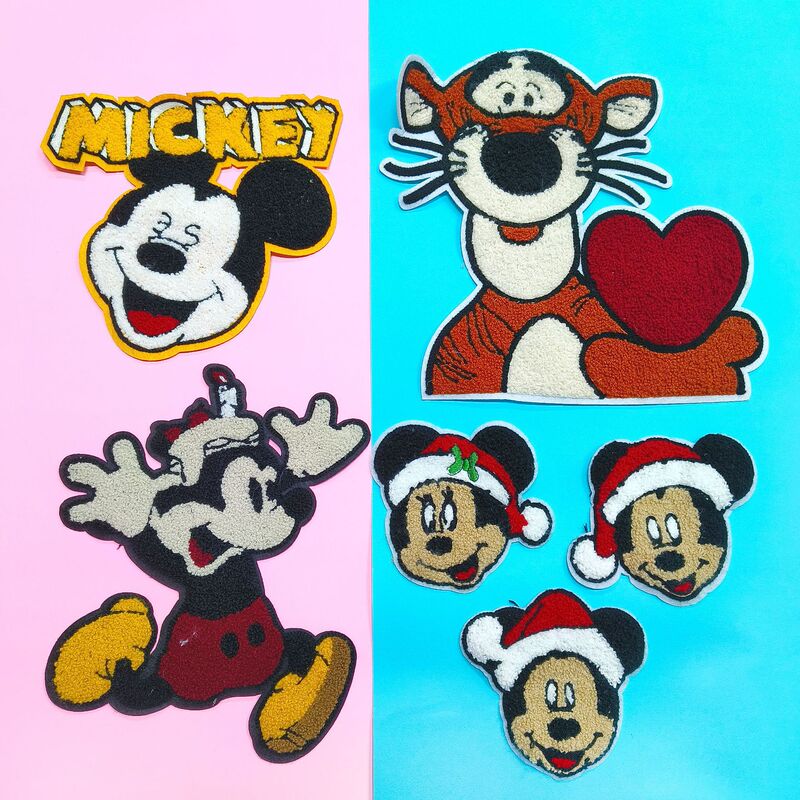 Towel embroidery new wholesale Mickey Mouse Tigger cartoon letters diy patch clothes hat scarf decoration