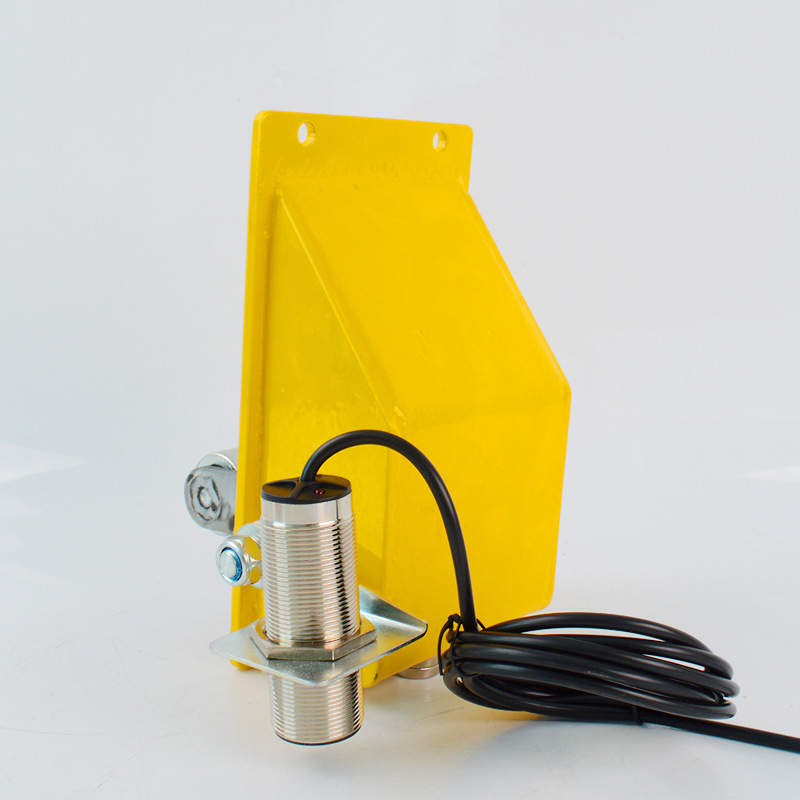 厂家直供提升机跑偏开关5A输送带保护开关防跑偏装置跑偏急停开关