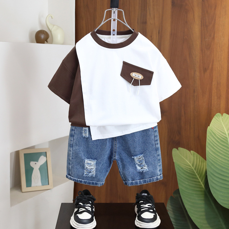 7241 Pantalones cortos de manga corta de verano para niños de dos piezas Ropa de verano hermosa para niños 2025 Camiseta coreana para niños nuevos 3