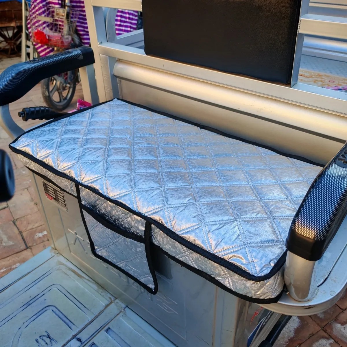 Tricycle Seat Cover, All-Inclusive Electric Seat Cushion, Rainproof, Waterproof, Sunshade, Thickeneded, Universal for All Seasons, Quilted and Ready to Make