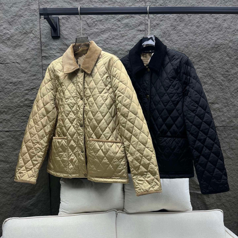 Burberry 26 Autumn/Winter New British Style Loose Straight Women's Coat with Turn-down Collar, Mid-length, Lightweight, Warm, Solid Color Cotton Jacket