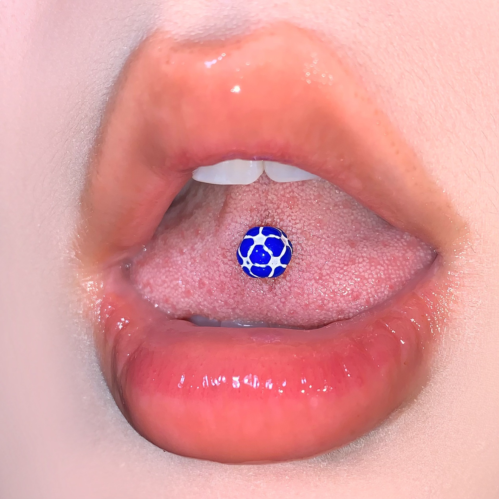 Labret piercing jewelry detail image