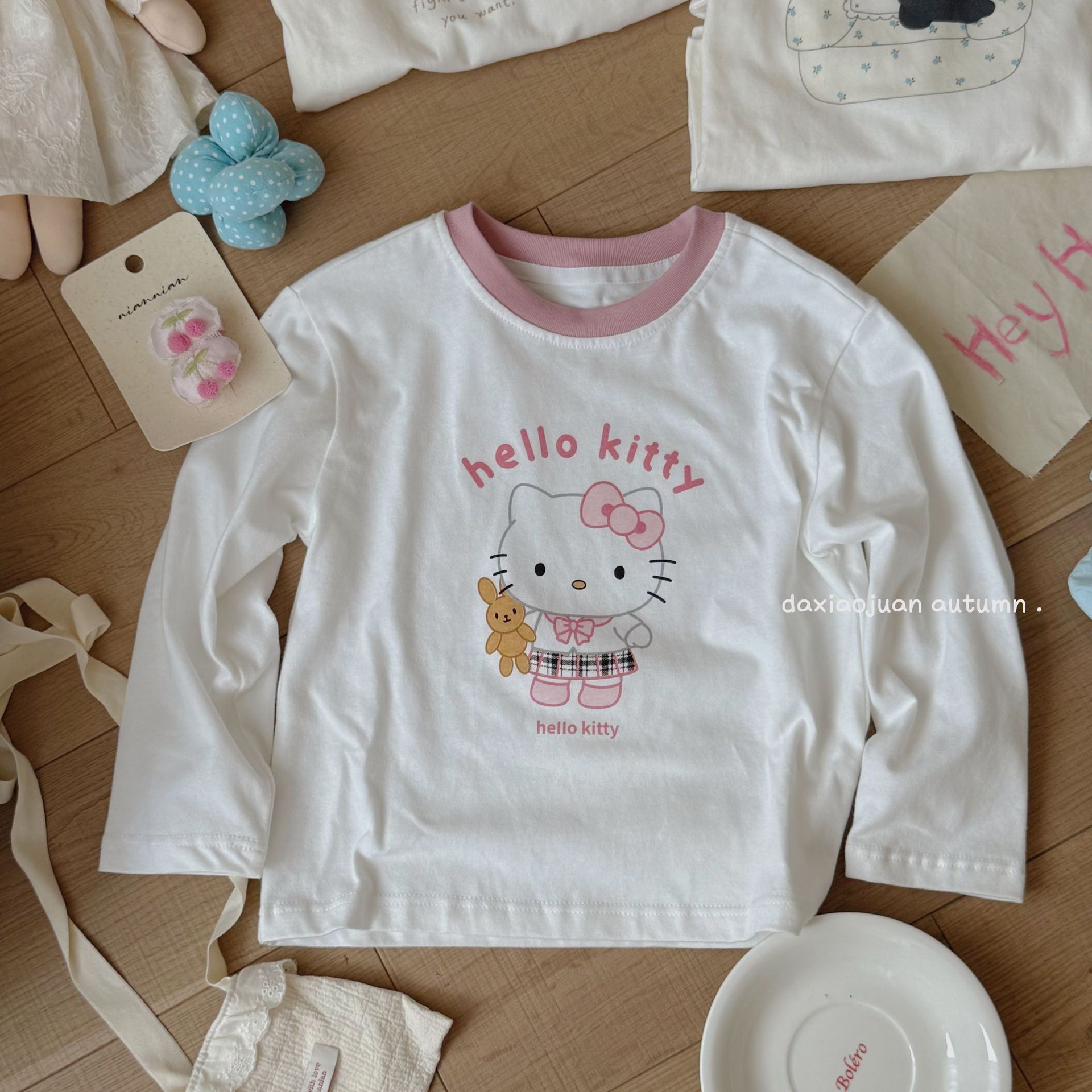 大小ロール子供プリント長袖Tシャツ2025春新作女の子かわいいプリントおしゃれルーズトップ