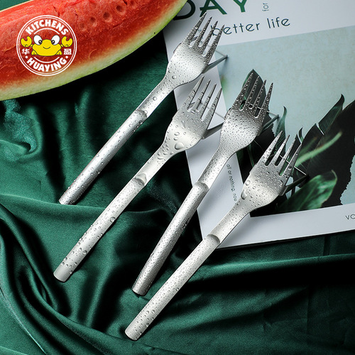 Multifunctional 304 stainless steel watermelon fruit cutting fork fruit fork cutting creative portable tableware fork fruit fork