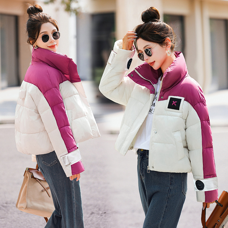 2025 ropa de algodón de pluma para mujeres gruesa corta encapuchada abrigo de moda suelto delgado chaqueta de algodón de invierno ropa de pan caliente