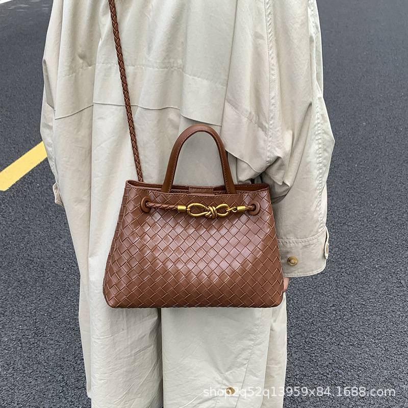 Cross-Border New Women's Vegetable Basket Casual Woven Handbag Fashionable Versatile Textured Bucket Bag Single Shoulder Crossbody Bag