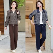 妈妈秋装休闲运动套装女2025新款洋气50多岁中老年春秋外套两件套