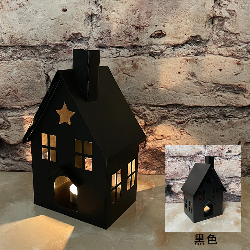 Transfronterizo Nordic rural pequeña casa de hierro forjado candelabro de vacaciones de Navidad Decoración Retro antigua artesanía decoración del hogar