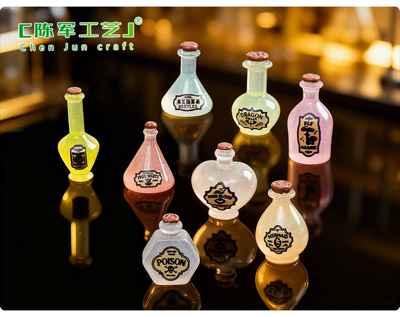 Cross-border New Product Glow-in-the-Dark Magic Potion Bottle Mini Desktop Ornament Dollhouse DIY Decoration Resin Accessories