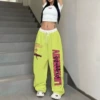 016 white waist yellow pants