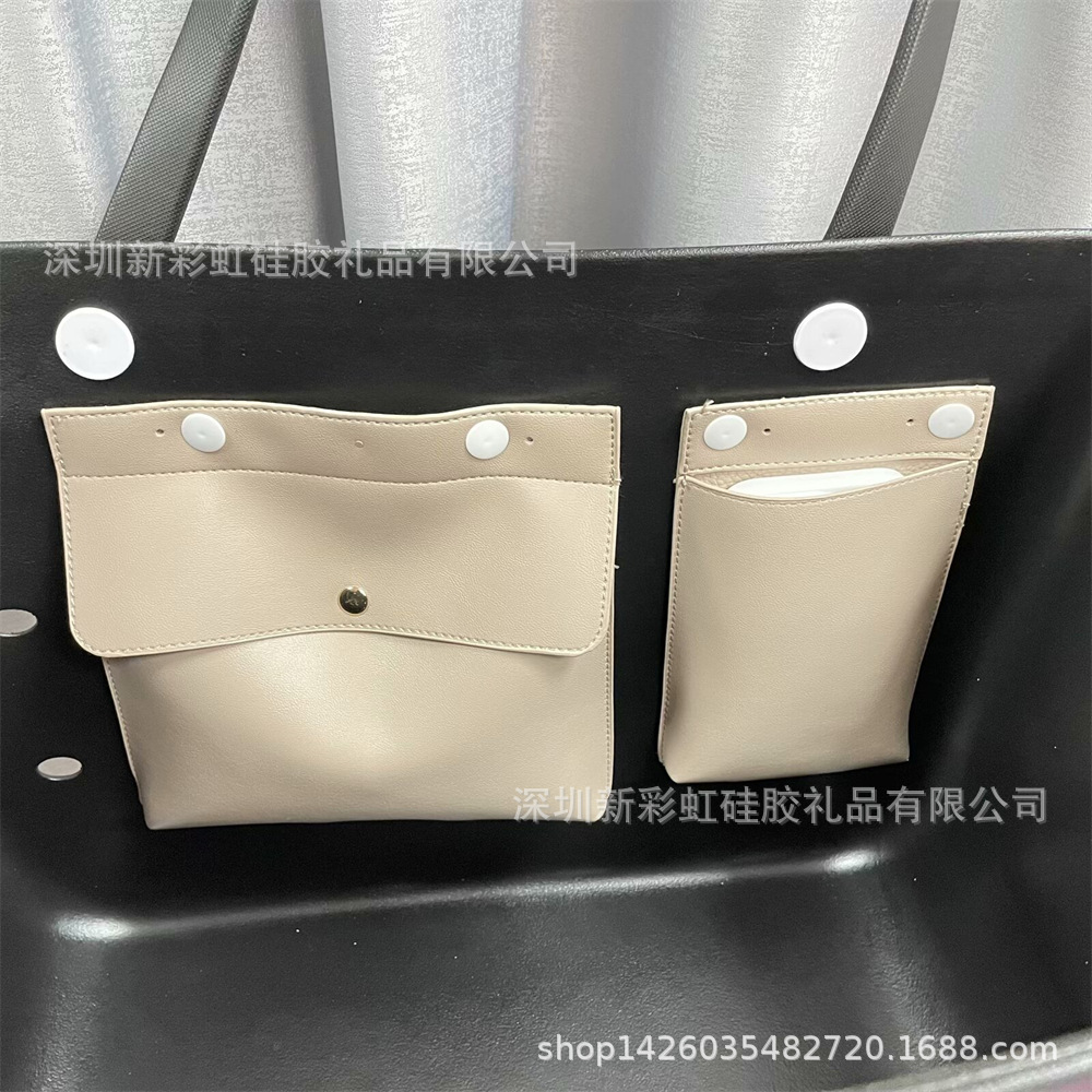 D9E7FC49-E827-463E-8392-C90819