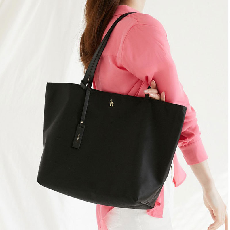 South Korea Hazzys bag haggis women's bag large large capacity commuter bag fashion all-match shoulder nylon tote bag