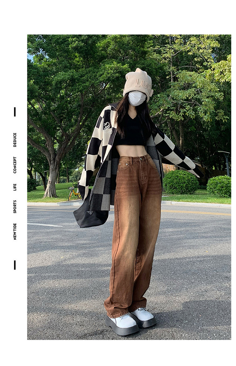 Bequeme Passform der braunen Jeans