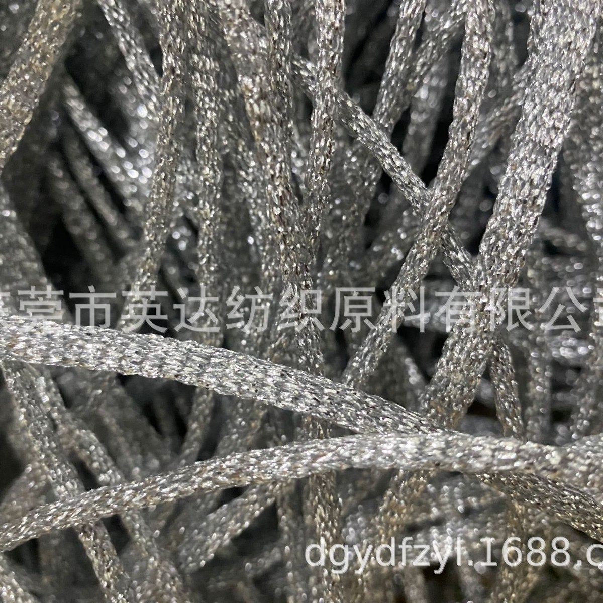 중공 벨트 실버 두꺼운 중공 벨트 도매 대형 롤 보석 금 및 실버 중공 벨트 yingda 섬유 원사 재고 실 실버 실
