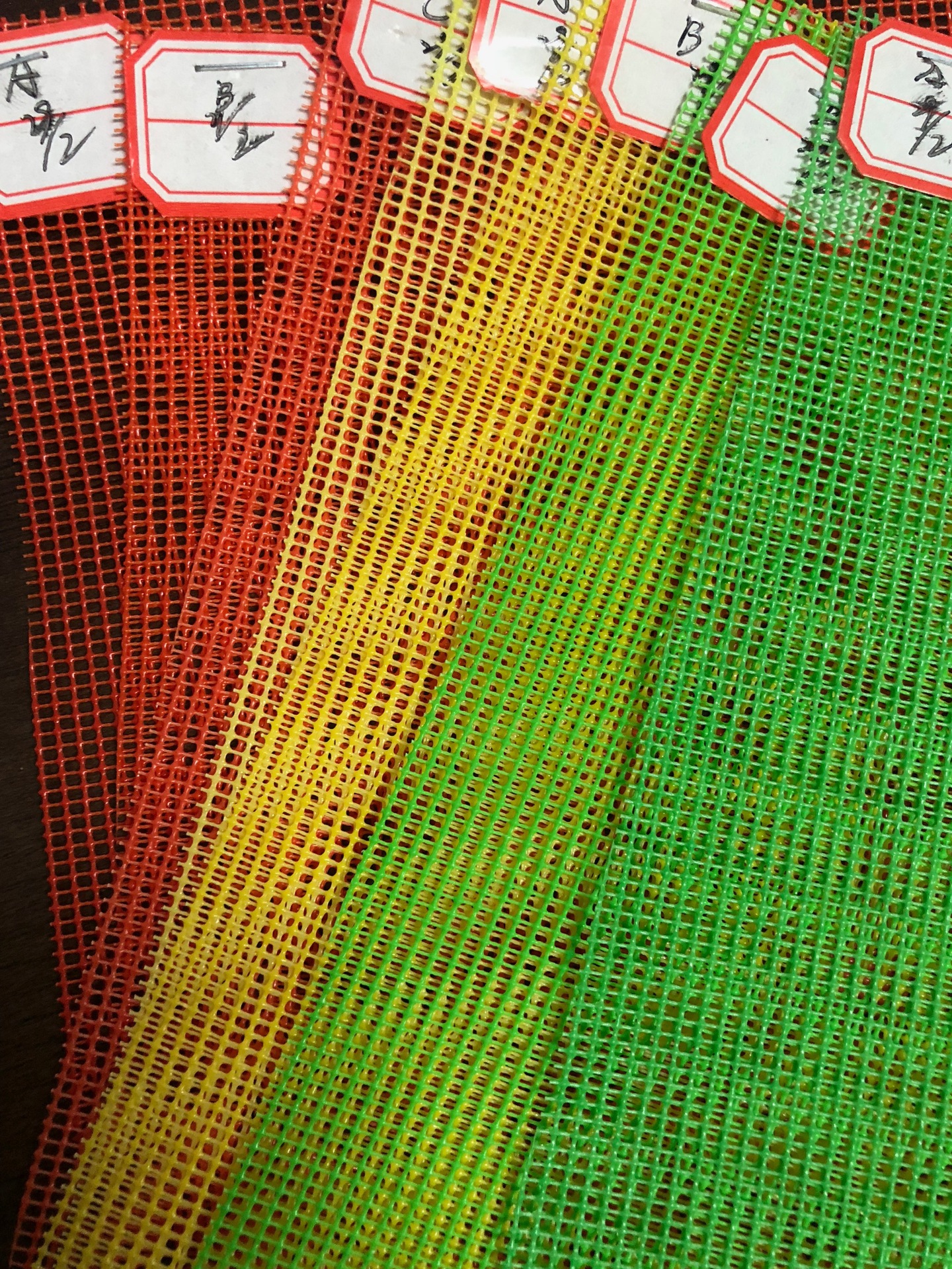 pvc塑胶网，pvc网格布，橡胶网