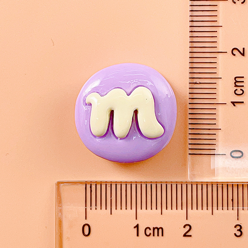 Macaron color M Frijol resina accesorios DIY diversión jalea frijol comida y juego crema pegamento horquilla accesorios para el cabello agujero zapatos material