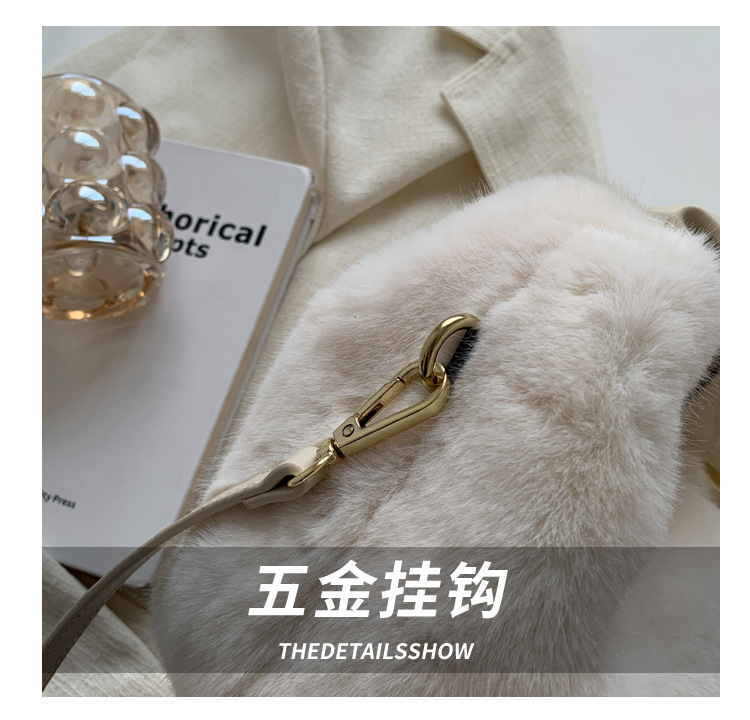 Title 6, Dames modieuze geplooide pluche crossbody tas m...