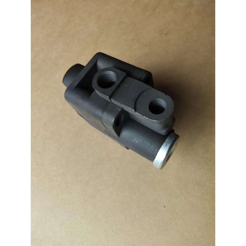 Piezas europeas del autobús del camión pesado de la válvula 6038202043 de la caja de engranajes de SMT