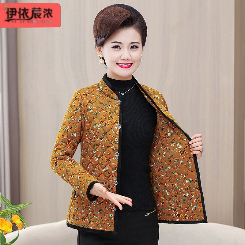 Маленький пуговица для мамы с цветочным принтом на хлопковой подкладке, для 60 лет, 80 лет, для женщин среднего и пожилого возраста, короткая маленькая стеганая куртка на хлопковой подкладке, легкая теплая