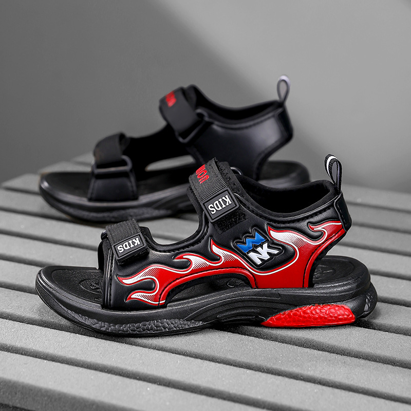 Zapatos para niños Sandalias para niños 2025 Sandalias para estudiantes de primaria y secundaria Sandalias de verano nuevo estilo de fondo suave zapatos de playa para niños antideslizantes