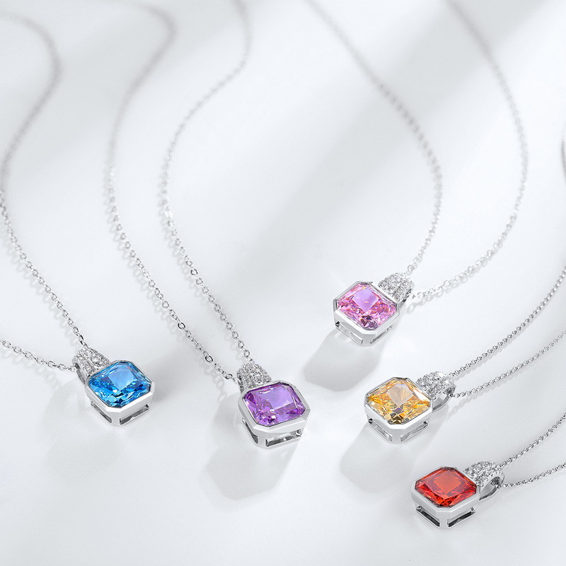 Wilsheng Diamante de alto carbono 7ct cuadrado colgante S925 plata incrustaciones 10*10 hielo corte flor europea y americana simple collar