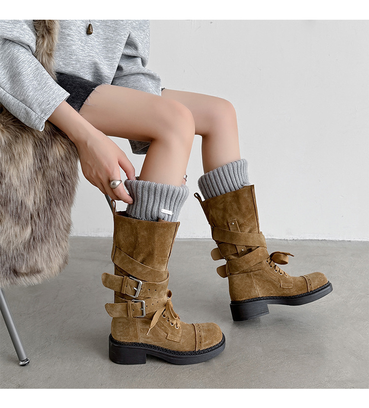 Boot cao bồi cổ trung bình da bò lộn phong cách retro, gót thấp khóa thắt lưng — đen, màu nâu sẫm, kaki chi tiết 20