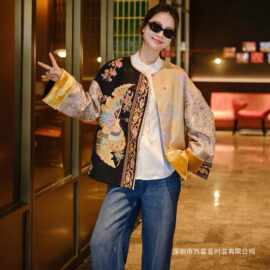 深圳原创冬款篙端时尚新中式棉服外套真丝丝绒拼宋锦刺绣大蝴