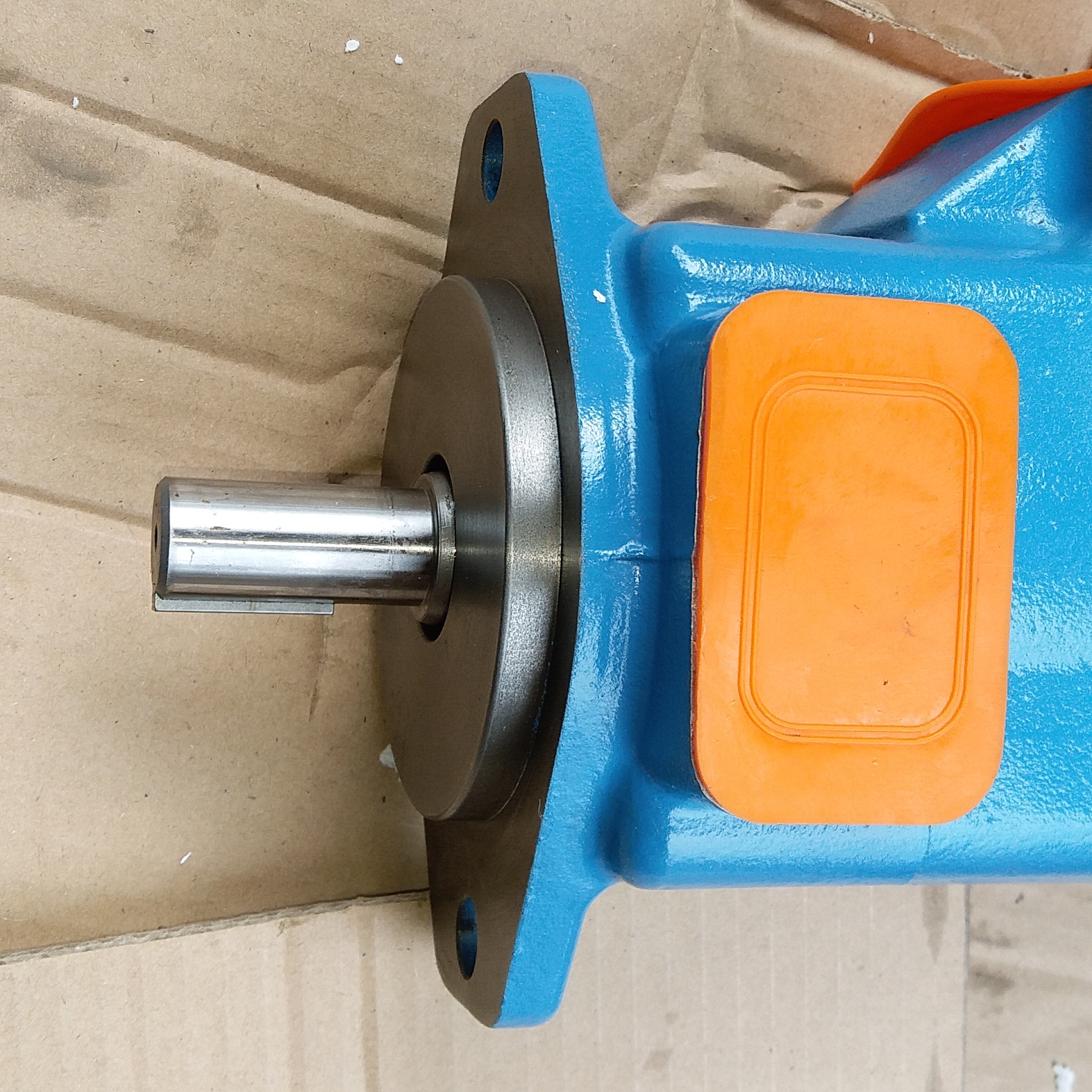 Һѹ��������������ѹ����3525V-30A17��ѹҶƬ�õ���������ĥ