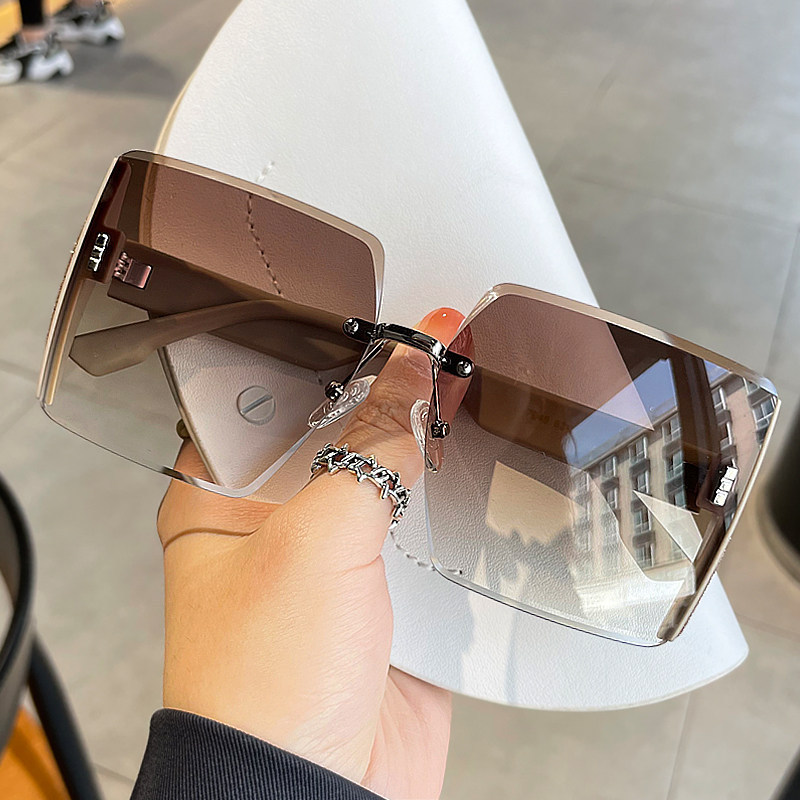 New Style Brown Sunglasses for Women, High-End, Suitable for Large Faces, Make the Face Look Smaller, Special for Driving, Anti-Uv, Square Shape