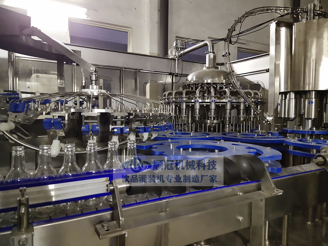 玻璃瓶灌装机 啤酒灌装生产线 玻璃瓶含气饮料灌装机