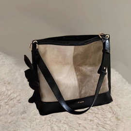 水墨画廊托特包大容量包包女2026新款质感时尚百搭通勤小众单肩包