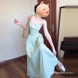 2025新款法式绝美吊带连衣裙子女夏季小个子海边度假气质仙女长裙